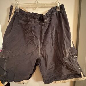 Men's Abercrombie Gray and white Cargo Shorts